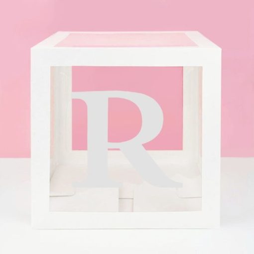 Κουτί Με Αυτοκόλλητο Γράμμα R