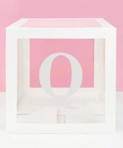 Κουτί Με Αυτοκόλλητο Γράμμα Q