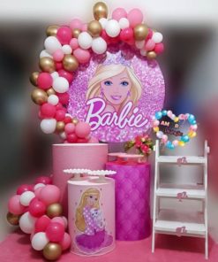 Τετράγωνη Αφίσα σε μουσαμά – Θέμα Barbie